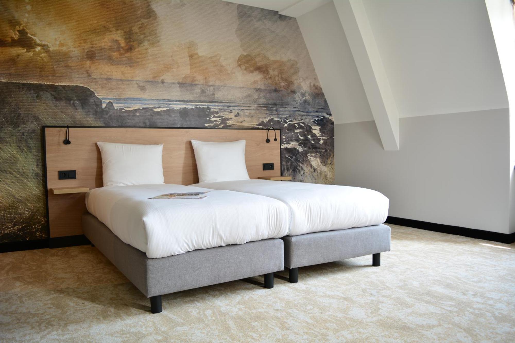 Deluxe Double Room Bath